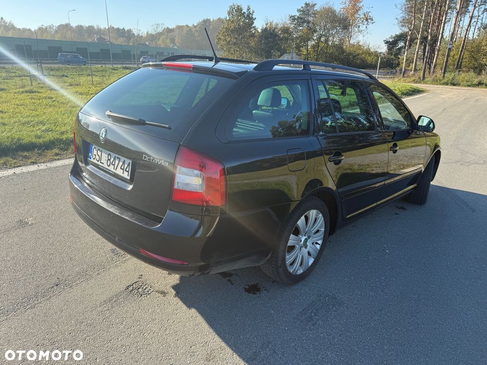 Skoda Octavia 1.8 TSI Laurin & Klement - 4