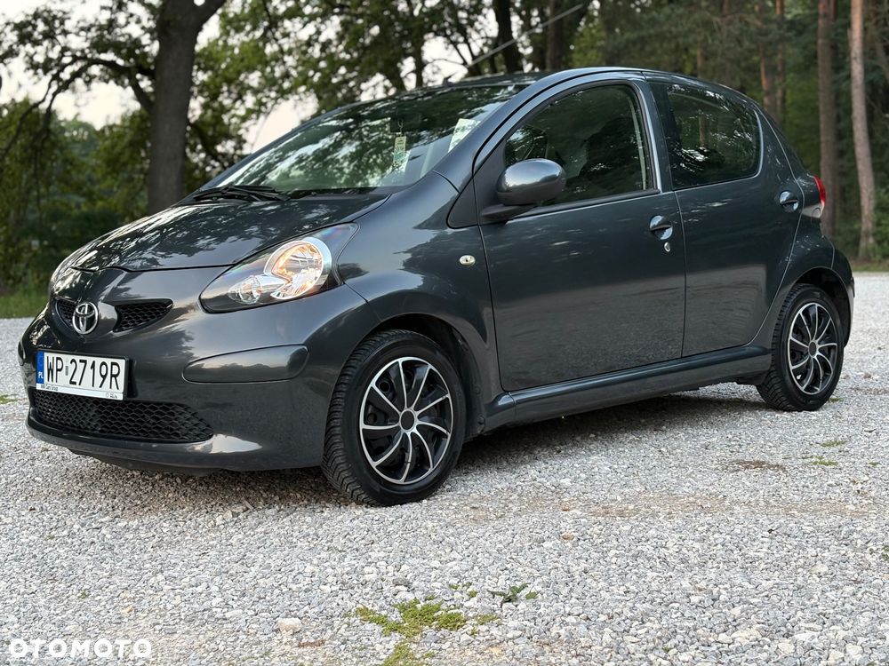 Toyota Aygo 1.0 VVT-i Sol EU5 - 17