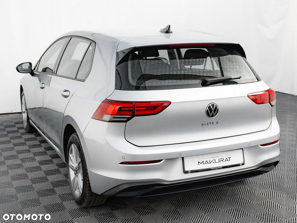 Volkswagen Golf - 5