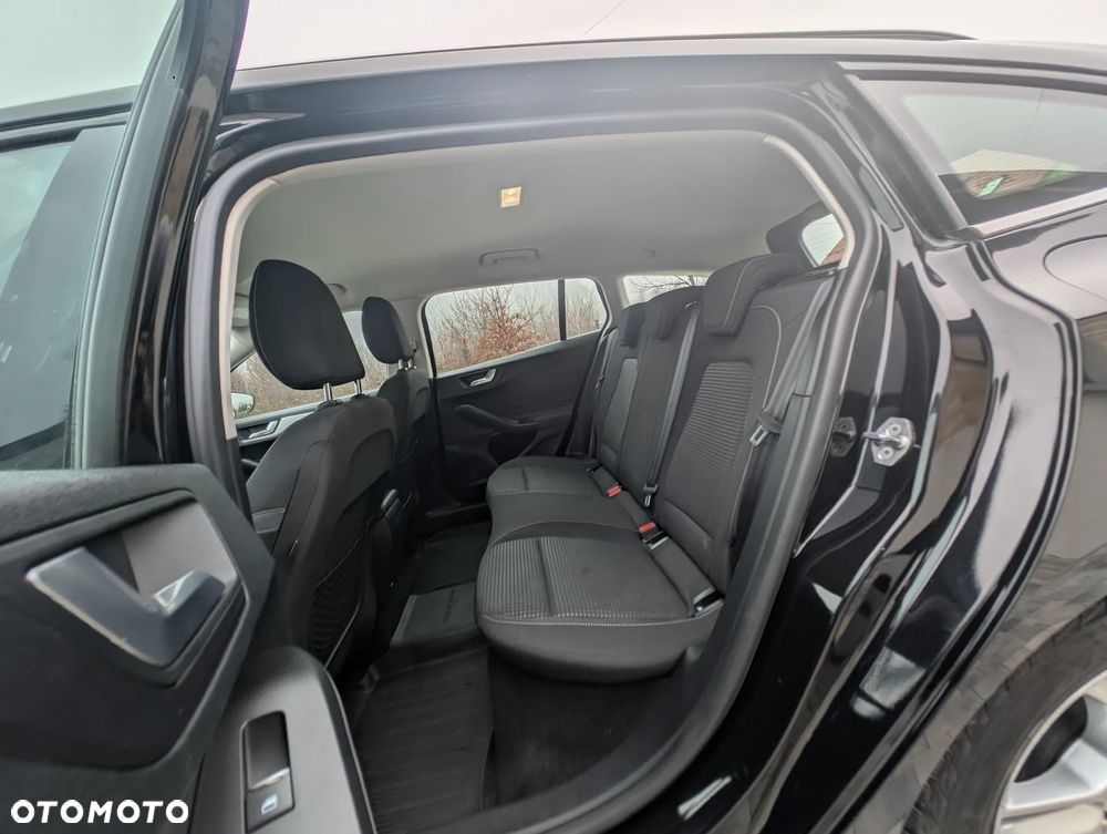 Ford Focus 1.5 EcoBlue Connected - 14
