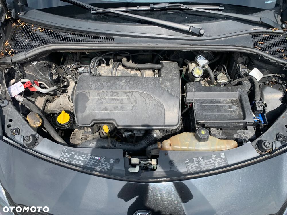 Renault Clio - 7