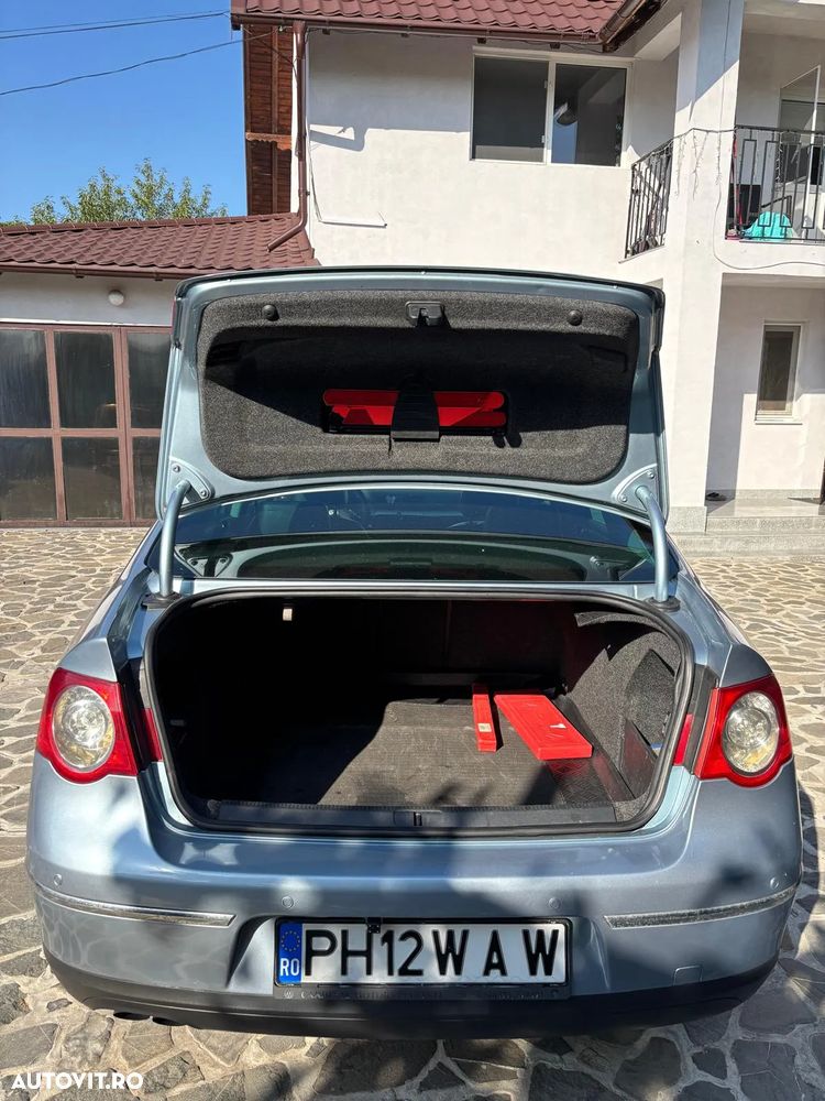 Volkswagen Passat 2.0TDI Comfortline DPF - 4