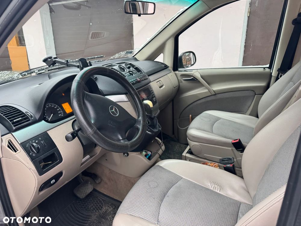 Mercedes-Benz Viano - 6