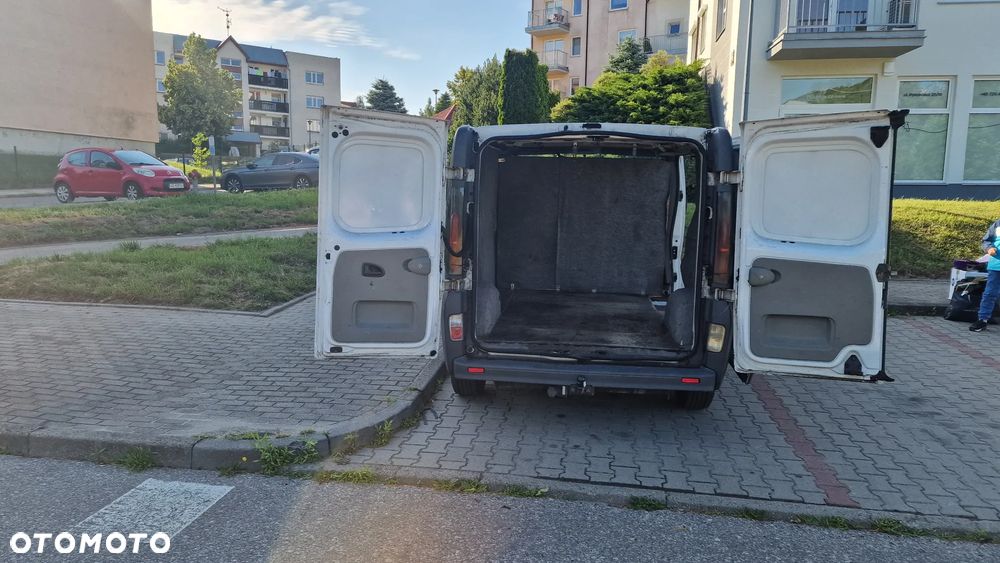 Renault Trafic II - 8