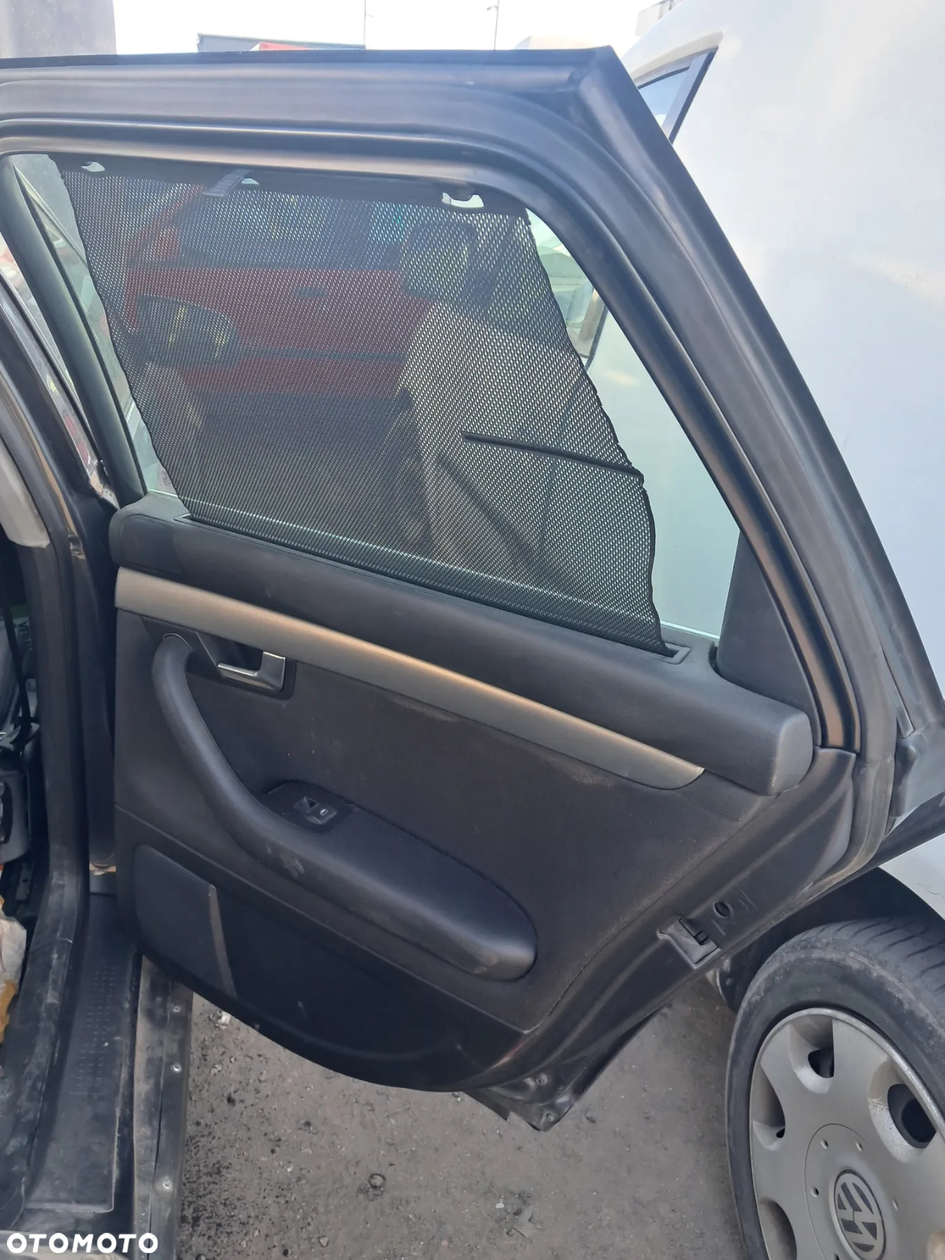 DAWCA CZĘŚCI AUDI A4 B6 II KOMBI 2003 1.9 TDI 130 KM AVF KL LX7Z - 15