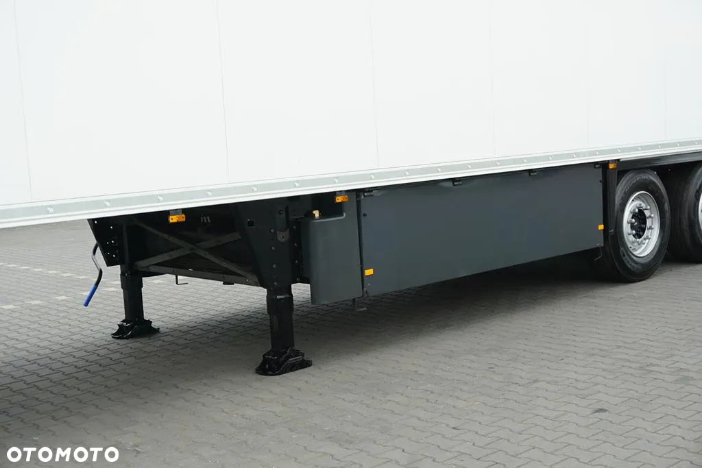Schmitz Cargobull CHŁODNIA / CARRIER VECTOR 1350 - 16