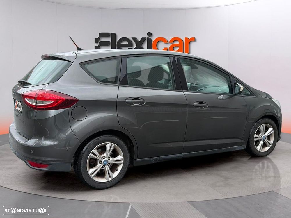 Ford C-Max - 11