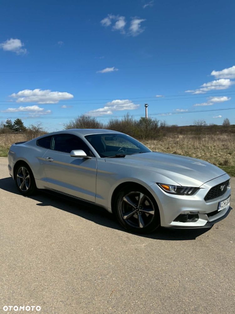 Ford Mustang 3.7 V6 - 6