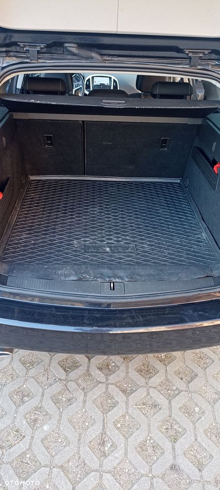 Opel Astra 2.0 CDTI DPF Cosmo - 9