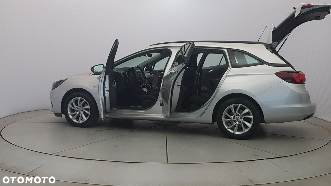 Opel Astra - 11