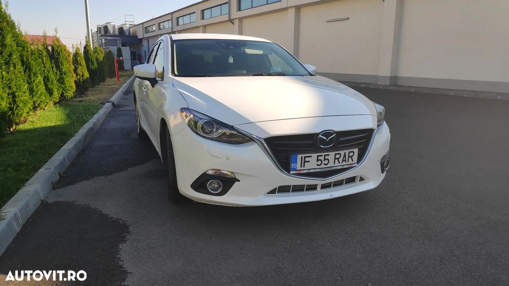 Mazda 3 - 4