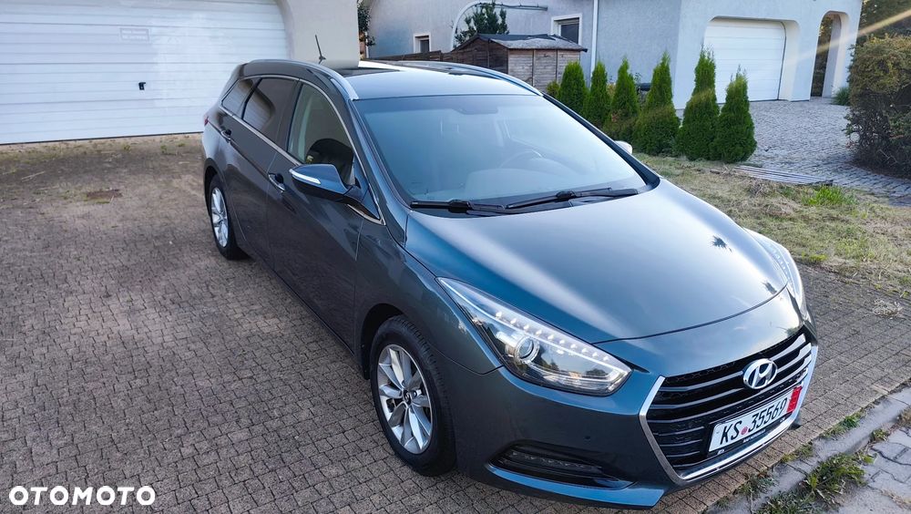 Hyundai i40 Kombi 1.7 CRDi Premium - 10