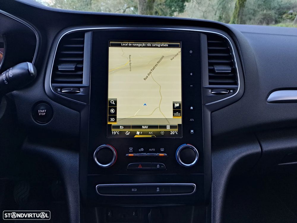 Renault Mégane TCe 140 GPF INTENS - 32