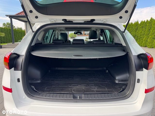 Hyundai Tucson - 25