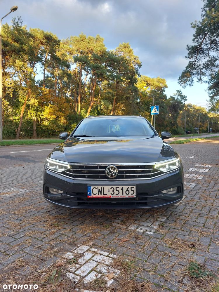 Volkswagen Passat Variant - 4