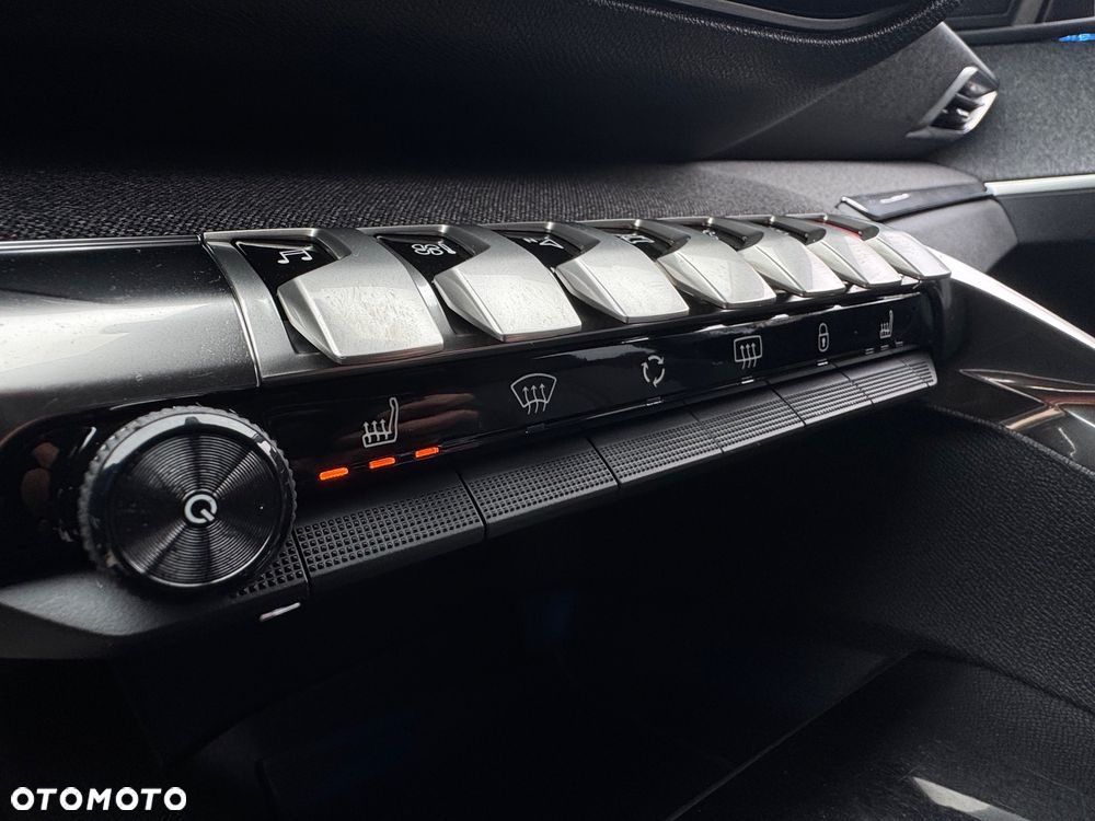 Peugeot 3008 BlueHDi 130 Stop & Start EAT8 Allure - 7