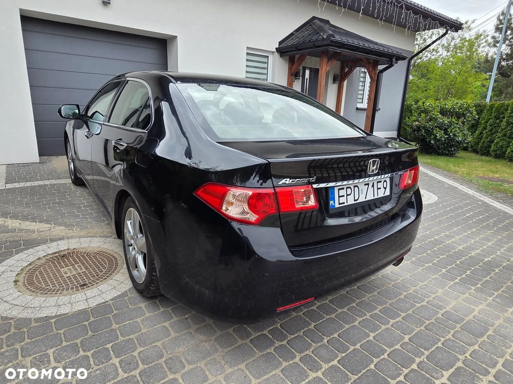 Honda Accord 2.0 Lifestyle Navi - 3