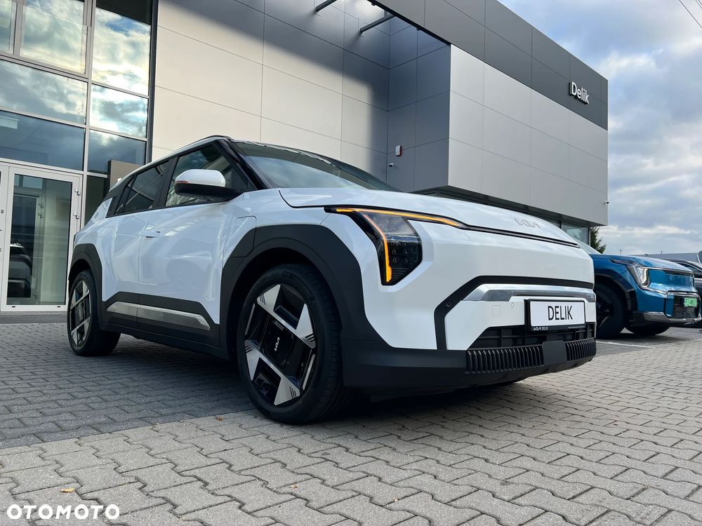 Kia EV3 81.4kWh Business Line - 8