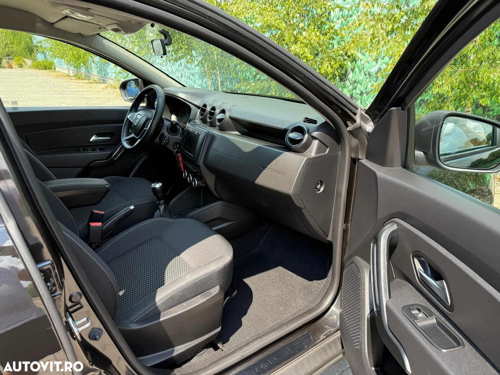 Dacia Duster SCe 115 2WD Comfort - 21