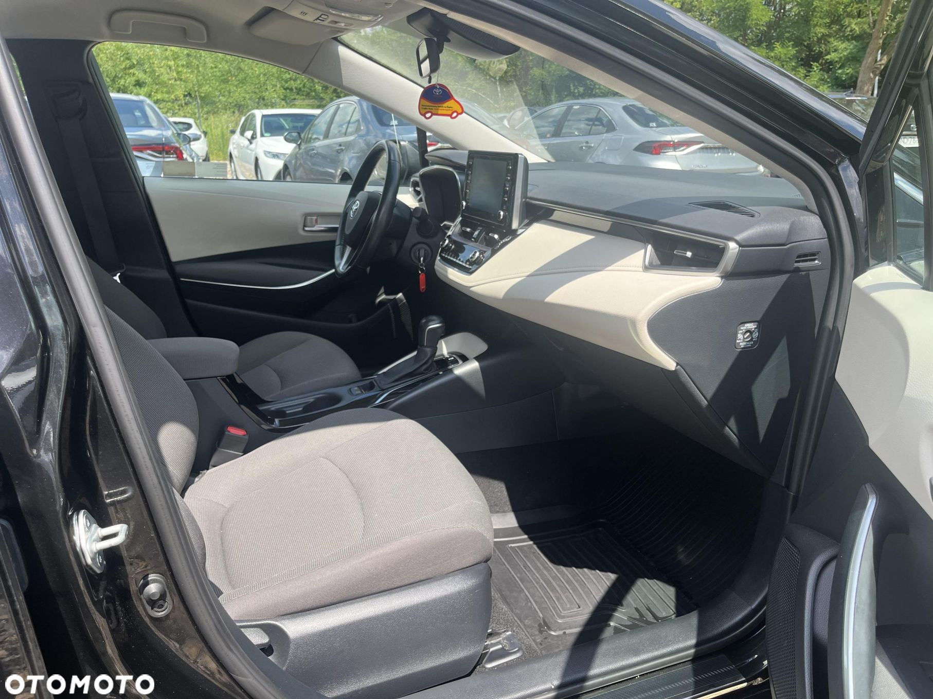 Toyota Corolla 1.6 Comfort MS - 22