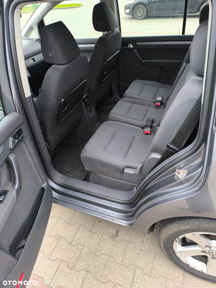 Volkswagen Touran 2.0 TDI DPF Trendline - 7