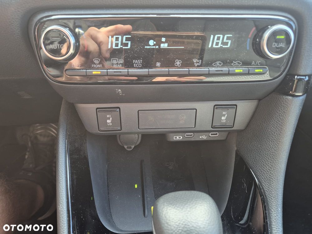 Toyota Yaris 130 1.5 VVT-i Style - 19