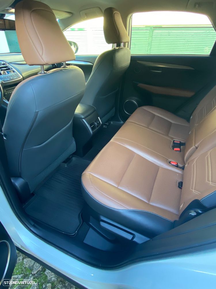 Lexus NX 300h Luxury 4WD - 21