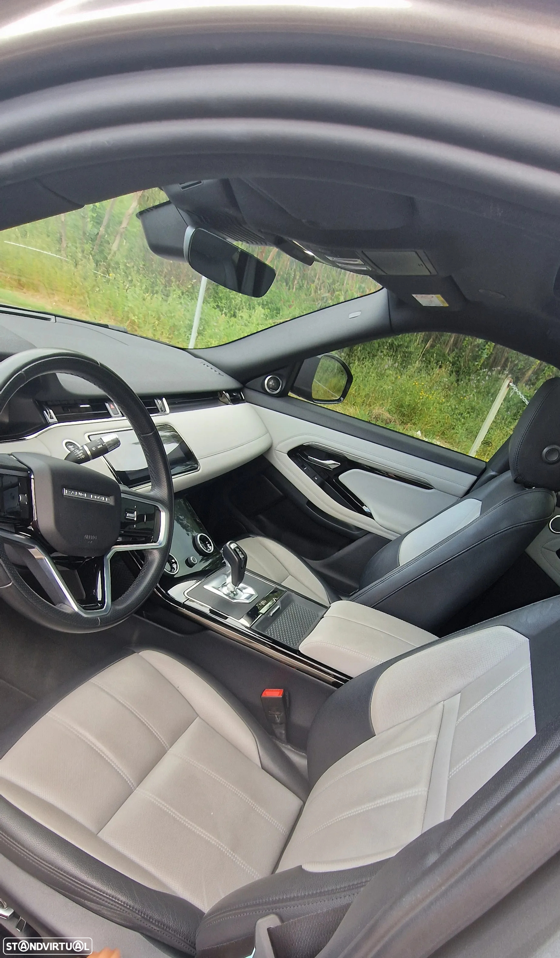 Land Rover Range Rover Evoque 1.5 P300e AWD R-Dynamic SE Auto - 22