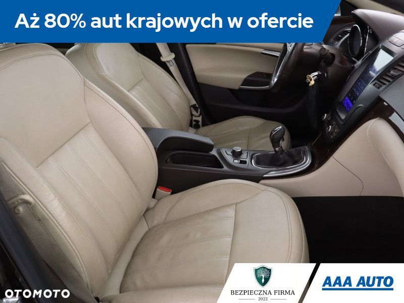 Opel Insignia - 11