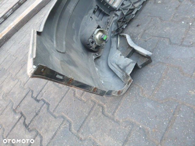 ZDERZAK PRZÓD PRZEDNI VOLVO V50 - 20