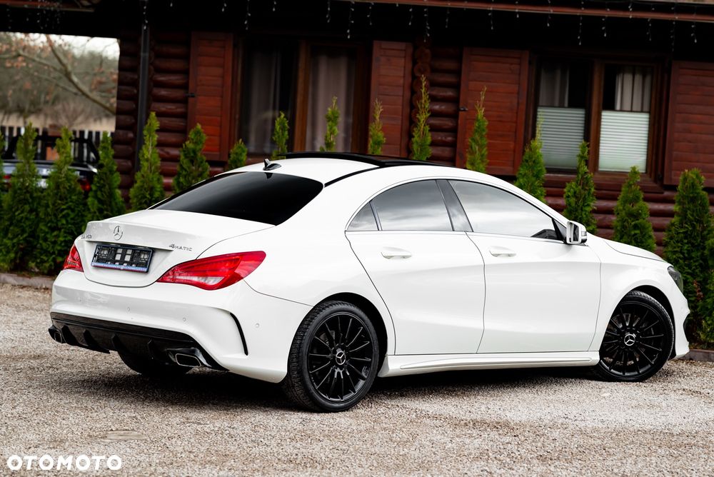 Mercedes-Benz CLA 250 4Matic 7G-DCT AMG Line - 11