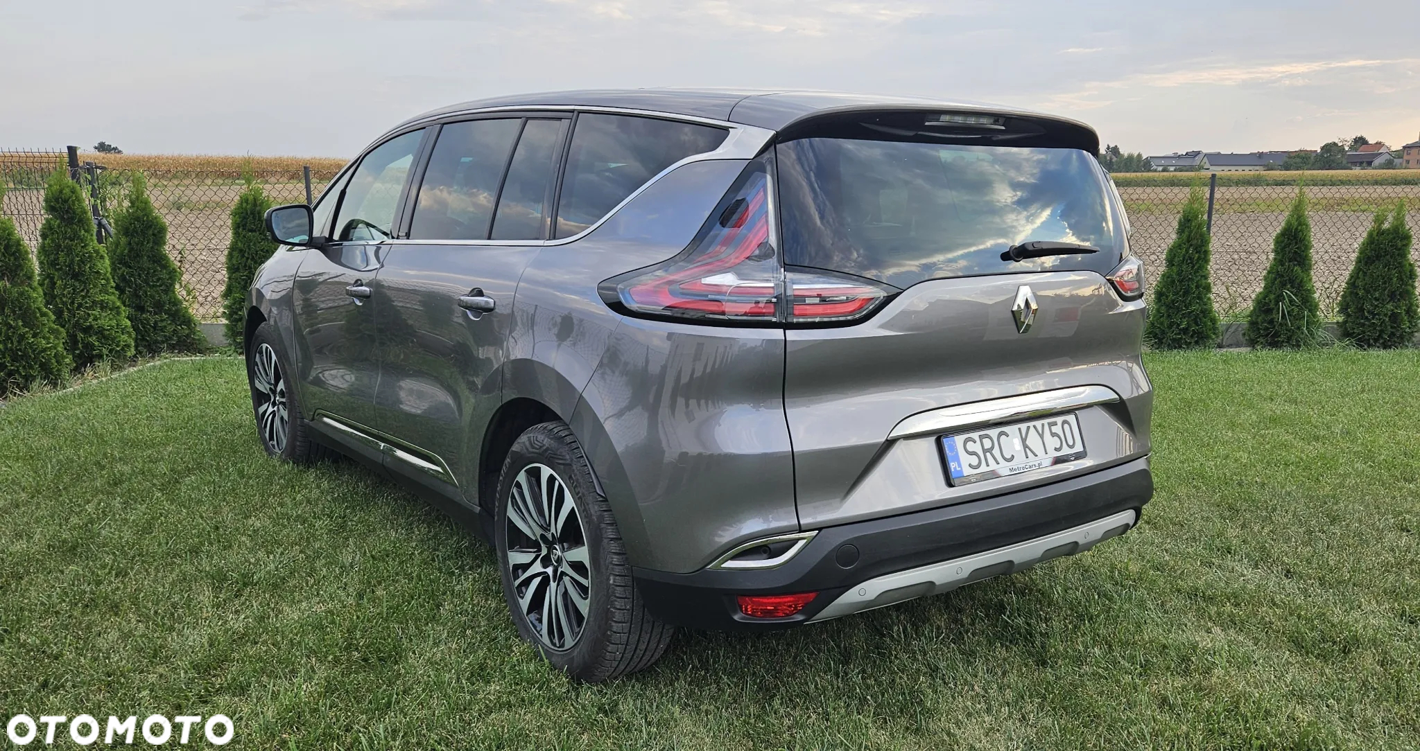 Renault Espace 1.6 dCi Energy Initiale Paris EDC 7os - 4