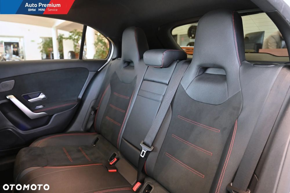 Mercedes-Benz Klasa A 200 4-Matic AMG Line 8G-DCT - 15
