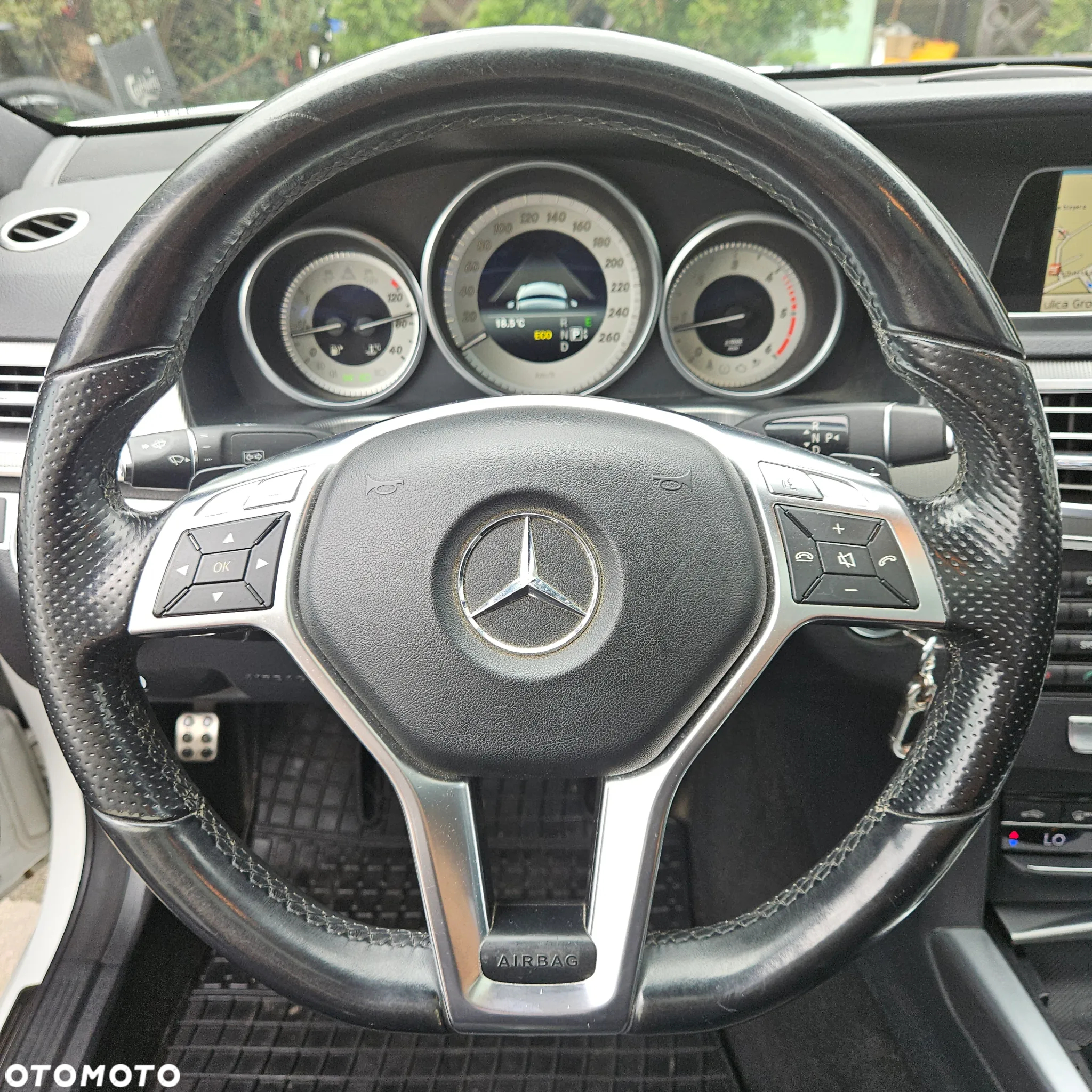 Mercedes-Benz Klasa E 250 CDI 4-Matic Avantgarde - 31