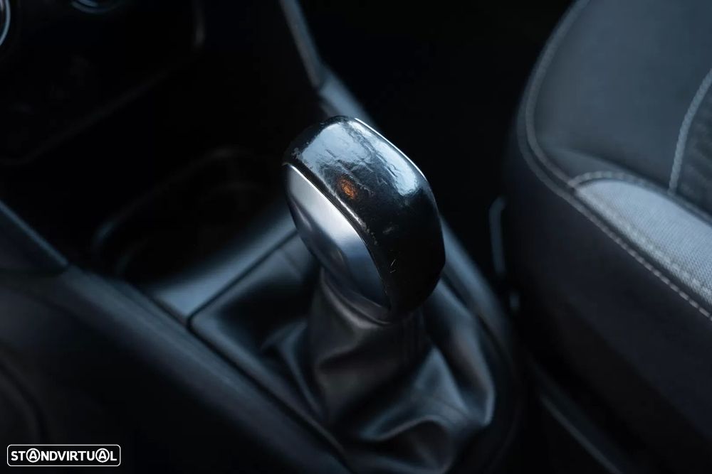 Peugeot 208 1.2 PureTech Active - 14