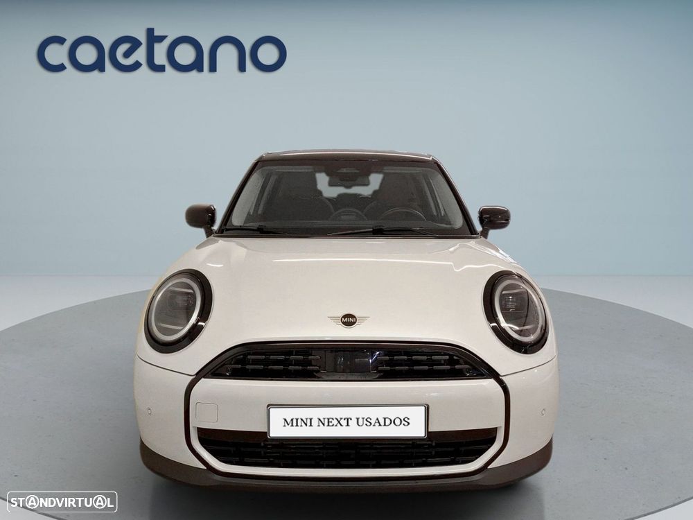 MINI 5 Portas Cooper Auto - 2