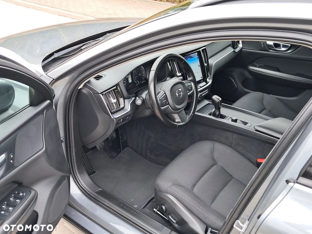 Volvo V60 D3 Kinetic - 14