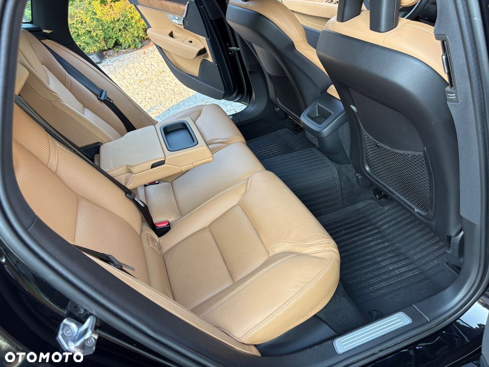 Volvo S90 D5 SCR AWD Inscription - 27