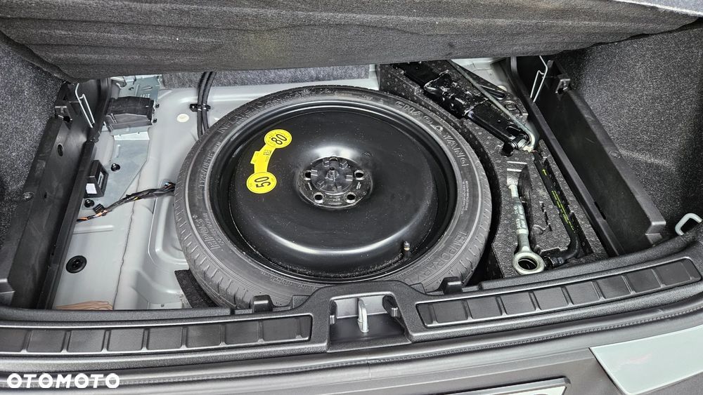 Volvo XC 40 - 39