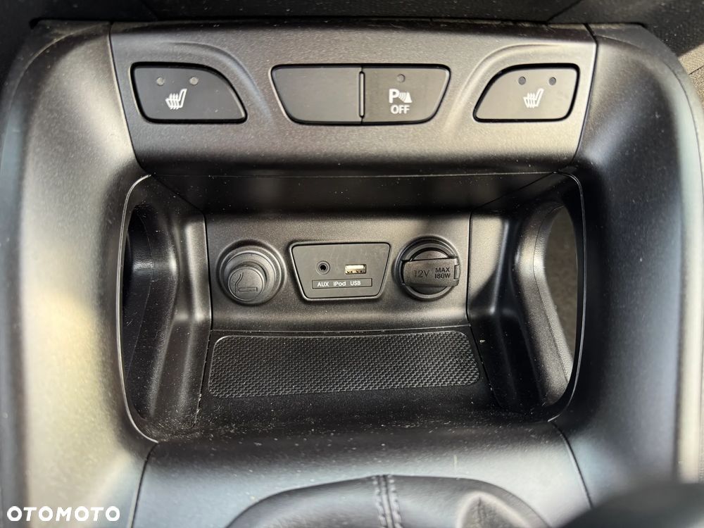 Hyundai ix35 Finale Gold - 24