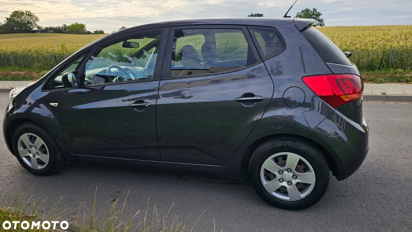 Kia Venga - 26