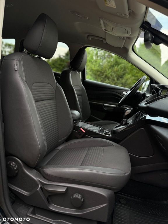 Ford Kuga 2.0 TDCi 4x4 Titanium - 30