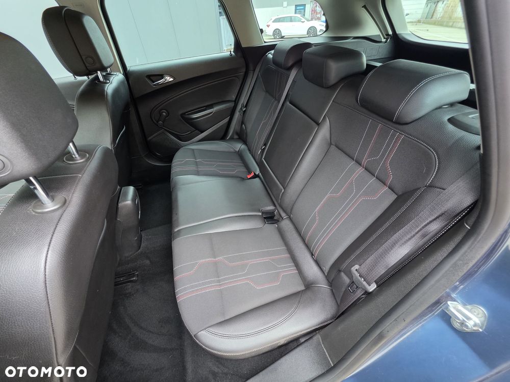 Opel Astra 1.4 Turbo - 24