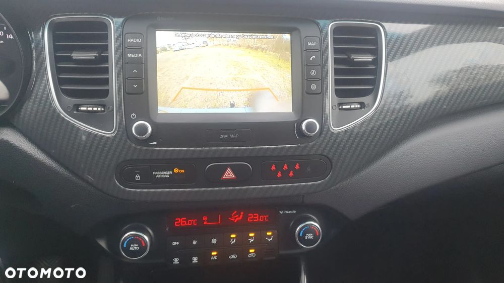 Kia Carens 1.7 CRDi 115 Dream Team Edition - 22