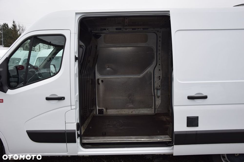 Renault MASTER ​*L2H2​*2.3DCI​​*KLIMA​​*2X DRZWI BOCZNE​*TEMPOMAT​*KAMERA​*HAK​*24 - 12
