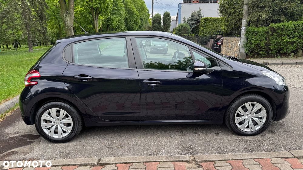 Peugeot 208 1.2 PureTech Style - 7