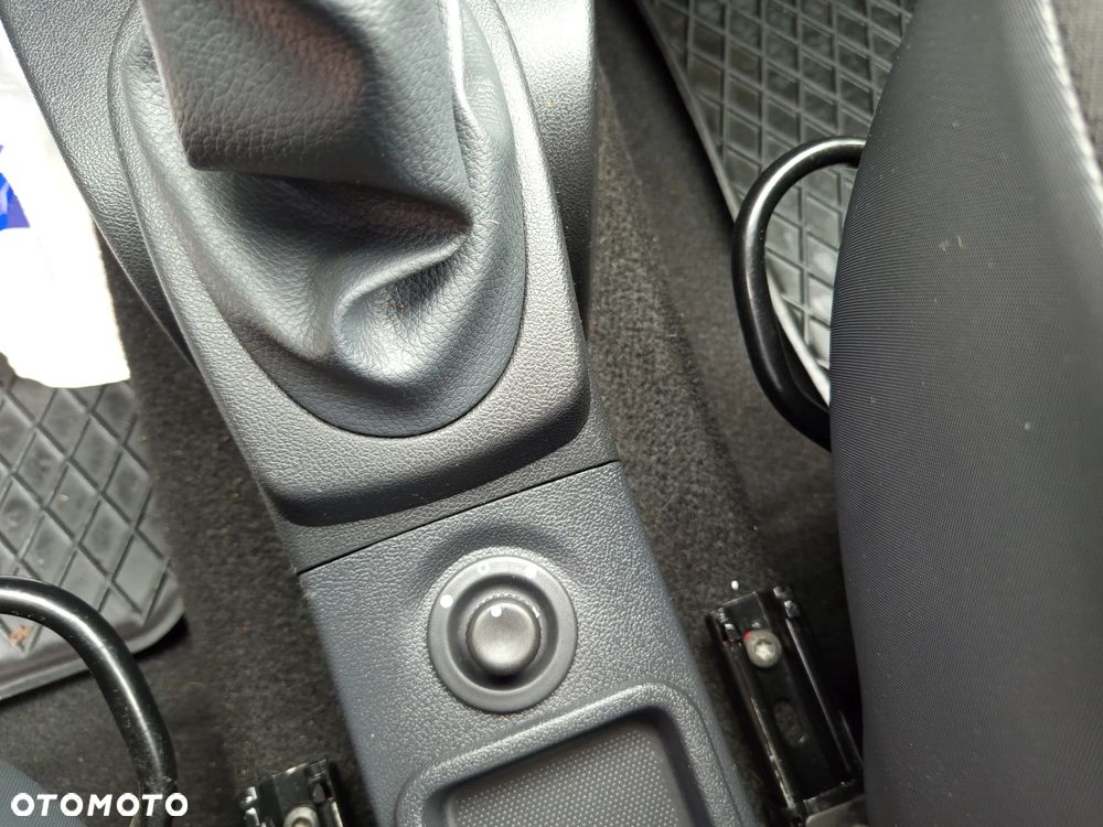 Dacia Sandero 1.4 Ambiance - 15