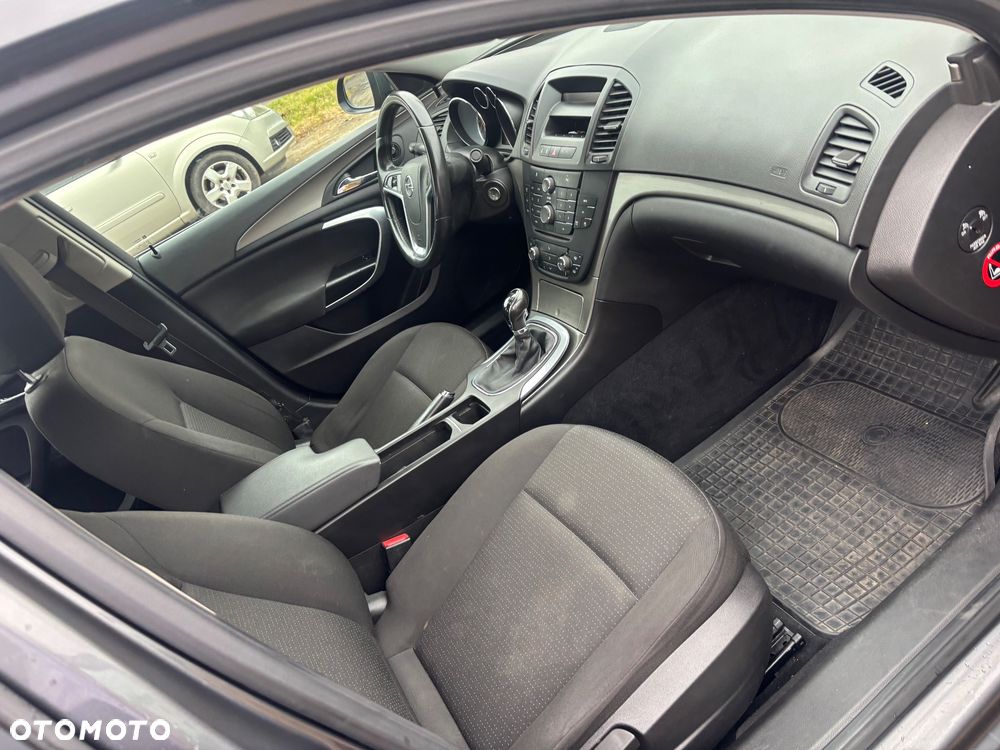 Opel Insignia 1.6 - 21