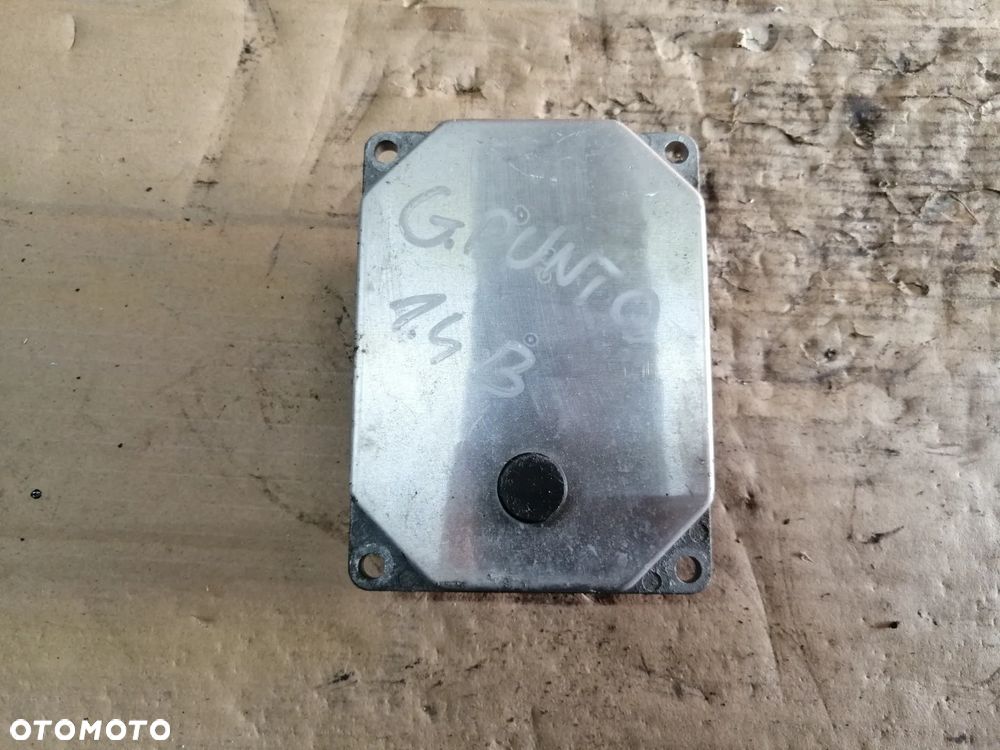 Fiat Grande Punto Evo 1.4 sterownik silnika IAW5SF.9 A2 51926687 plus wtyczki z wiązką - 4