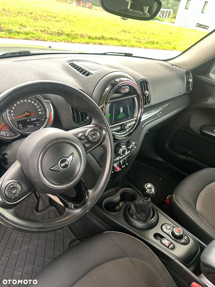 MINI Countryman One D - 11